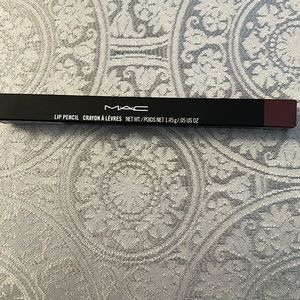 Mac Lip Pencil— Vino
